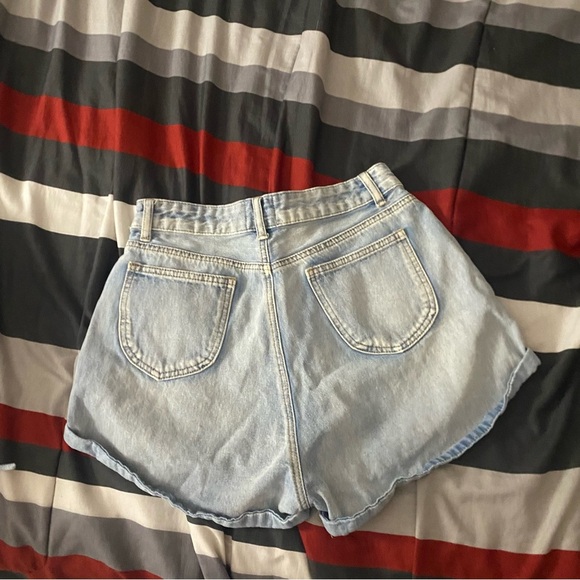 Princess Polly Denim Shorts - Picture 4 of 4
